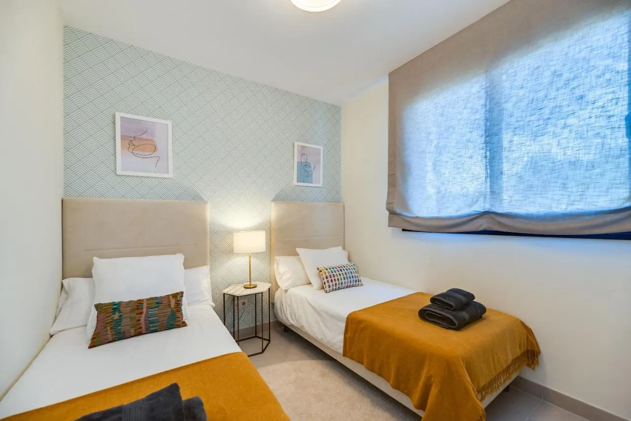 Hermoso Penthouse Anne E Manu Apartment Estepona